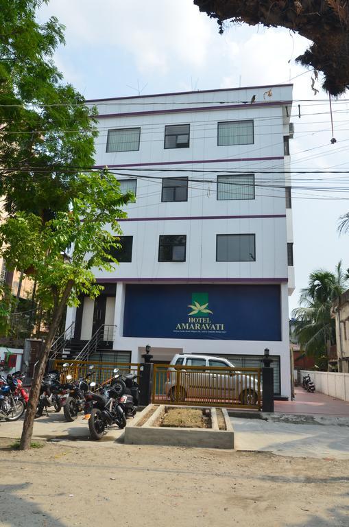 Hotel Amaravati 西里古里 外观 照片